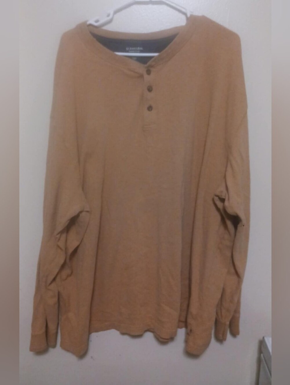 St. John's Bay Tan Long-Sleeve Henley Shirt 3xlt A-33